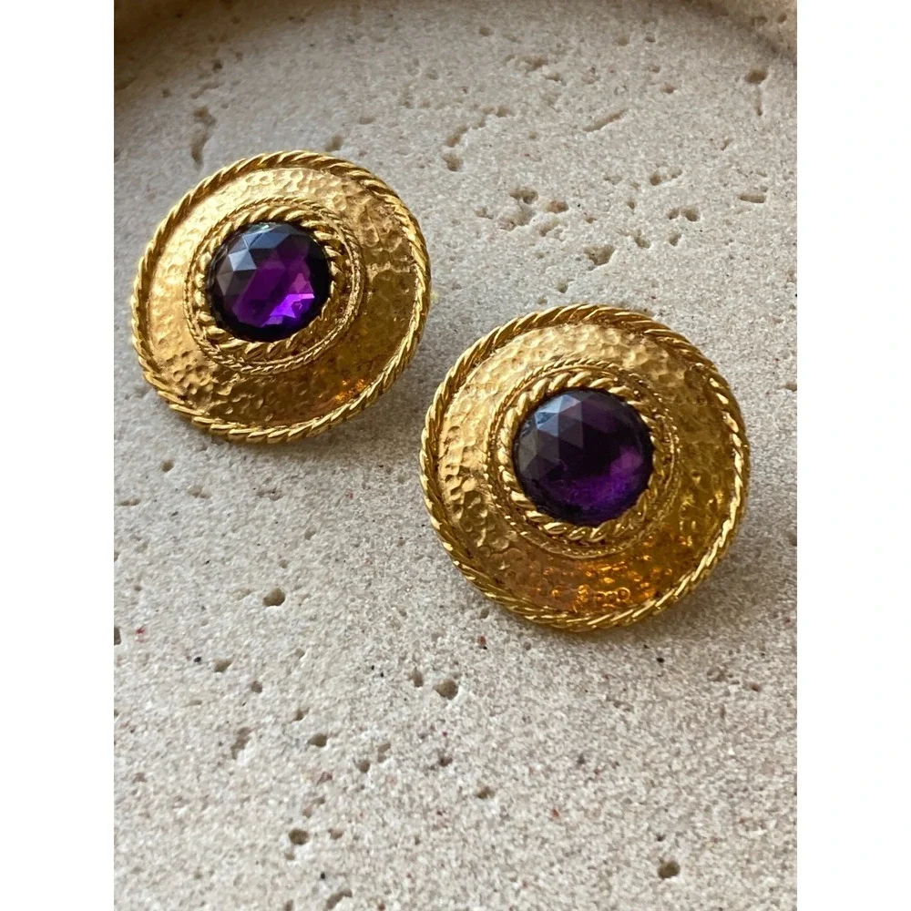 Gold Tone Hammered Earrings Faceted Purple Cabochon Couture Statement Glam
